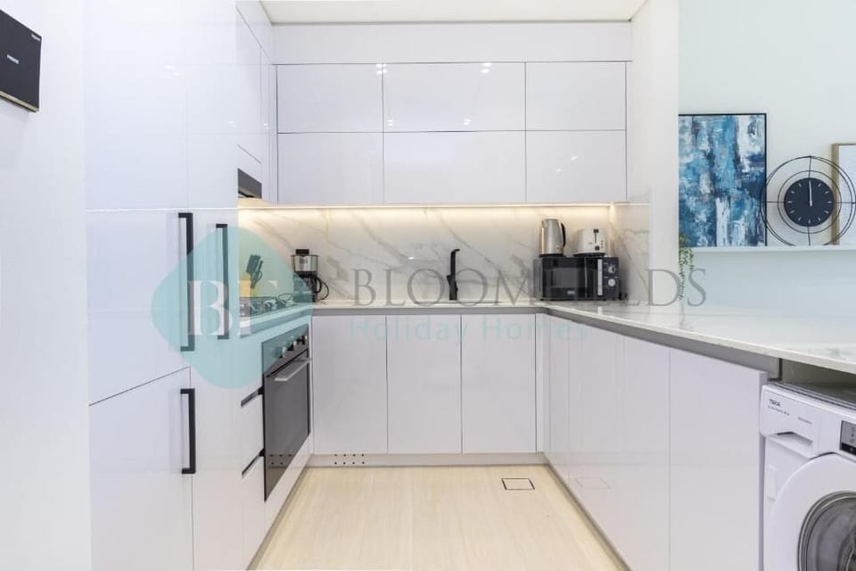 Apartment, Balcony | Private kitchen