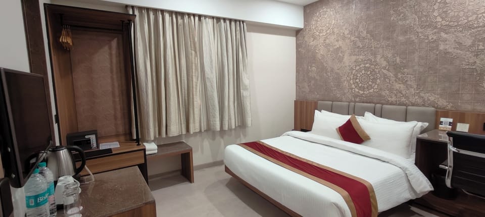 Standard Room | In-room safe, WiFi (free)