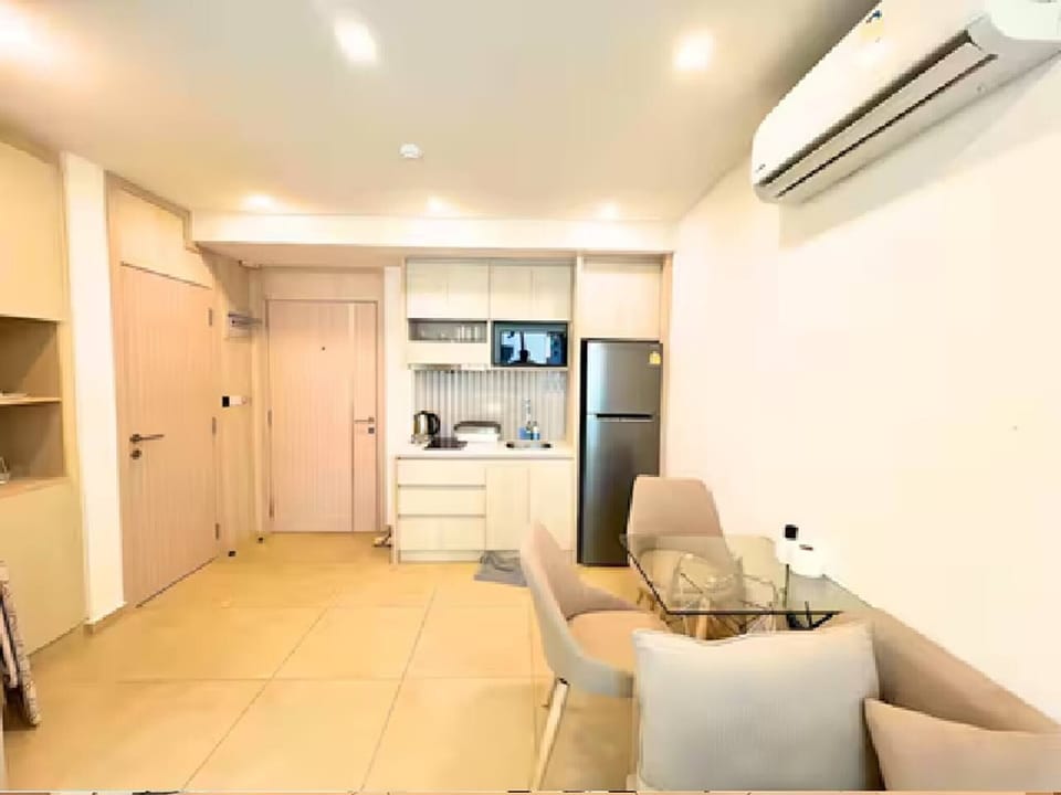 Apartment, 1 Bedroom, Accessible, Smoking | Interior