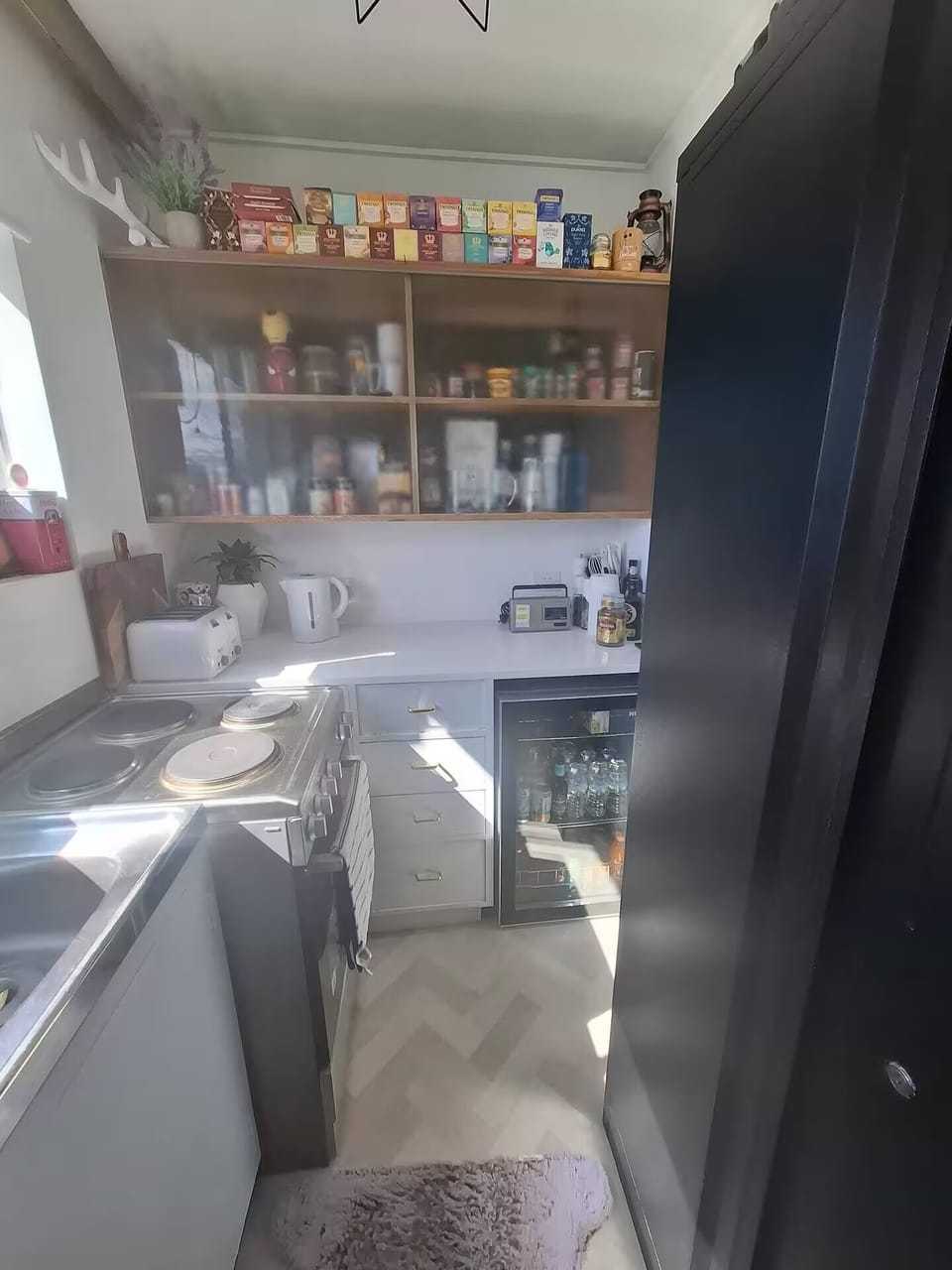 Kitchenette