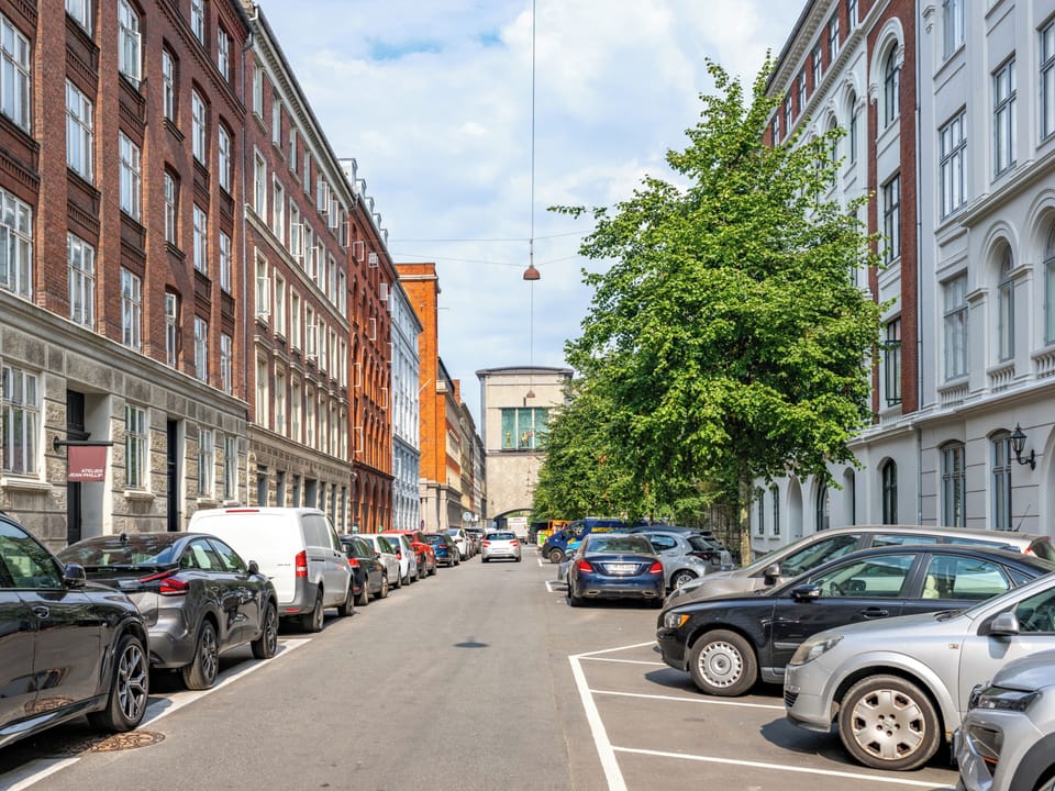 Apartment, 2 Bedrooms, Garden View | Front of property