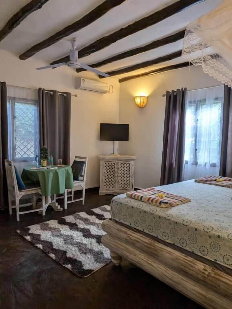 Deluxe Double Room, Garden View | Free WiFi, bed sheets