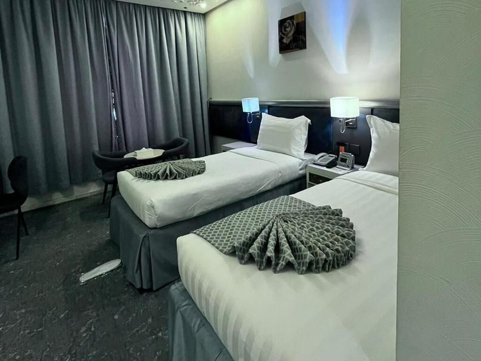 Twin Room | Free WiFi, bed sheets