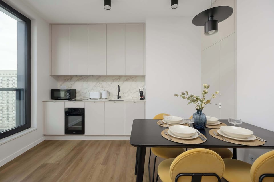 The fully equipped kitchenette includes everything you need for a home-cooked meal.
