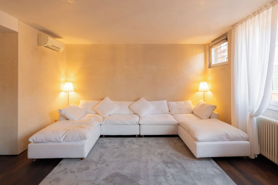 Apartment, 2 Bedrooms | Living area