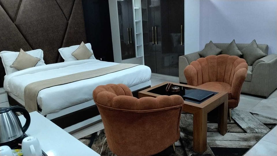 Suite, City View | WiFi (free)