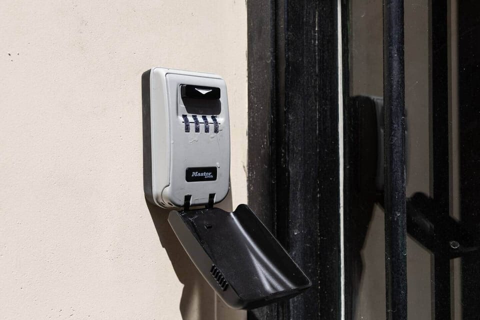 Caja de llaves para el acceso autónomo 24 h