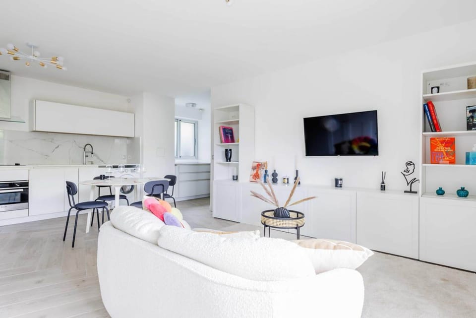 House | 1 bedroom, desk, high-speed internet