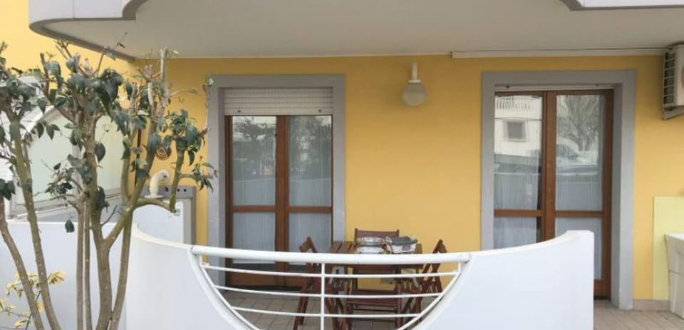 Apartment, 1 Bedroom, Patio, City View | Terrace/patio