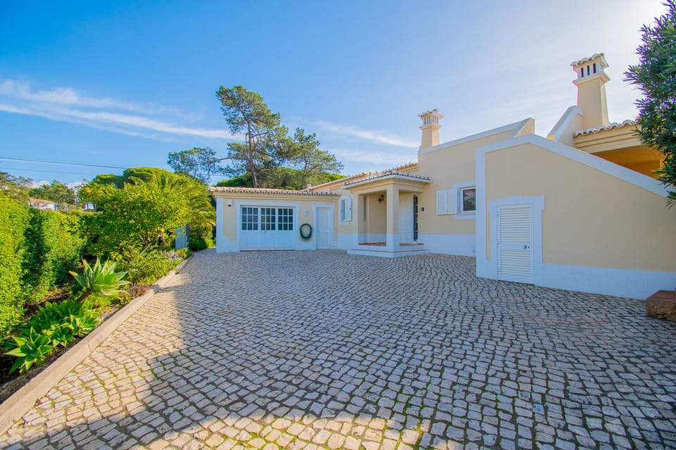 House | 3 bedrooms