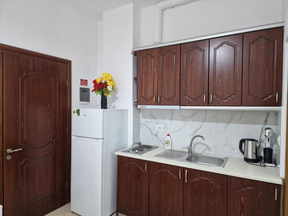 Standard Double Room | Private kitchen