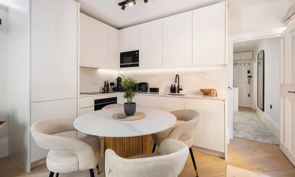 Apartment, Accessible | 2 bedrooms, desk, Internet