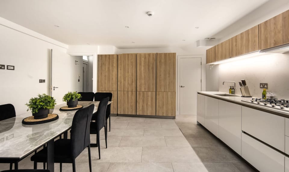 House | 3 bedrooms, desk, Internet