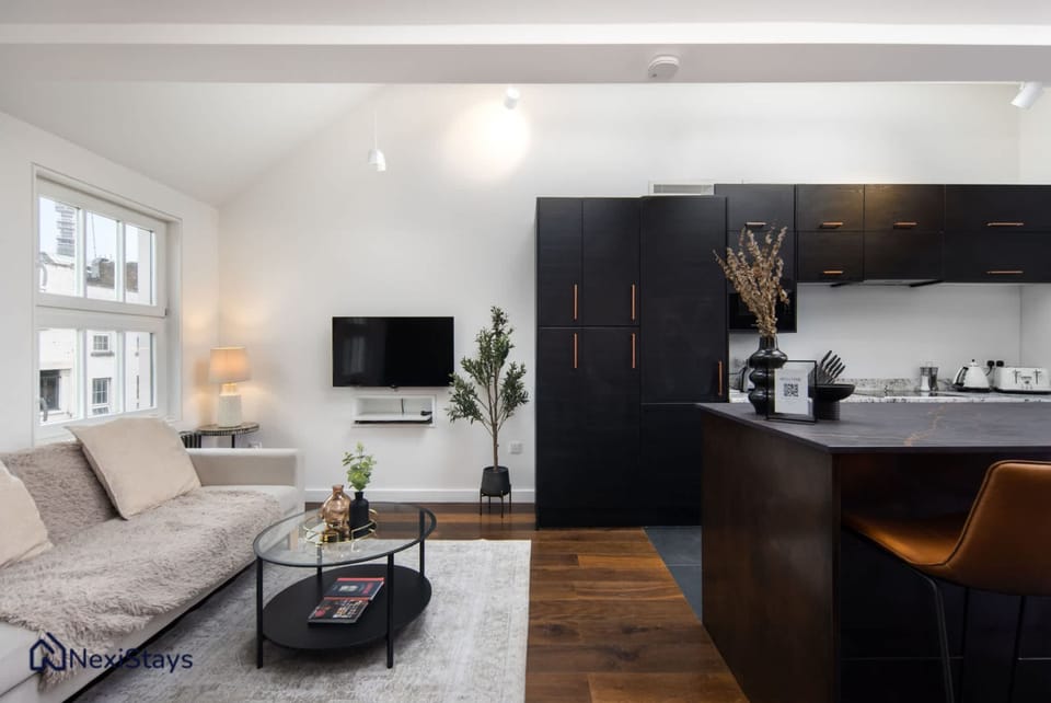 House | 4 bedrooms, Internet