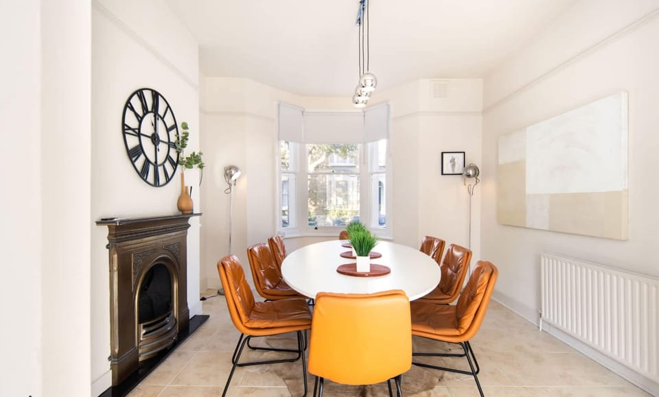 House | 4 bedrooms, Internet
