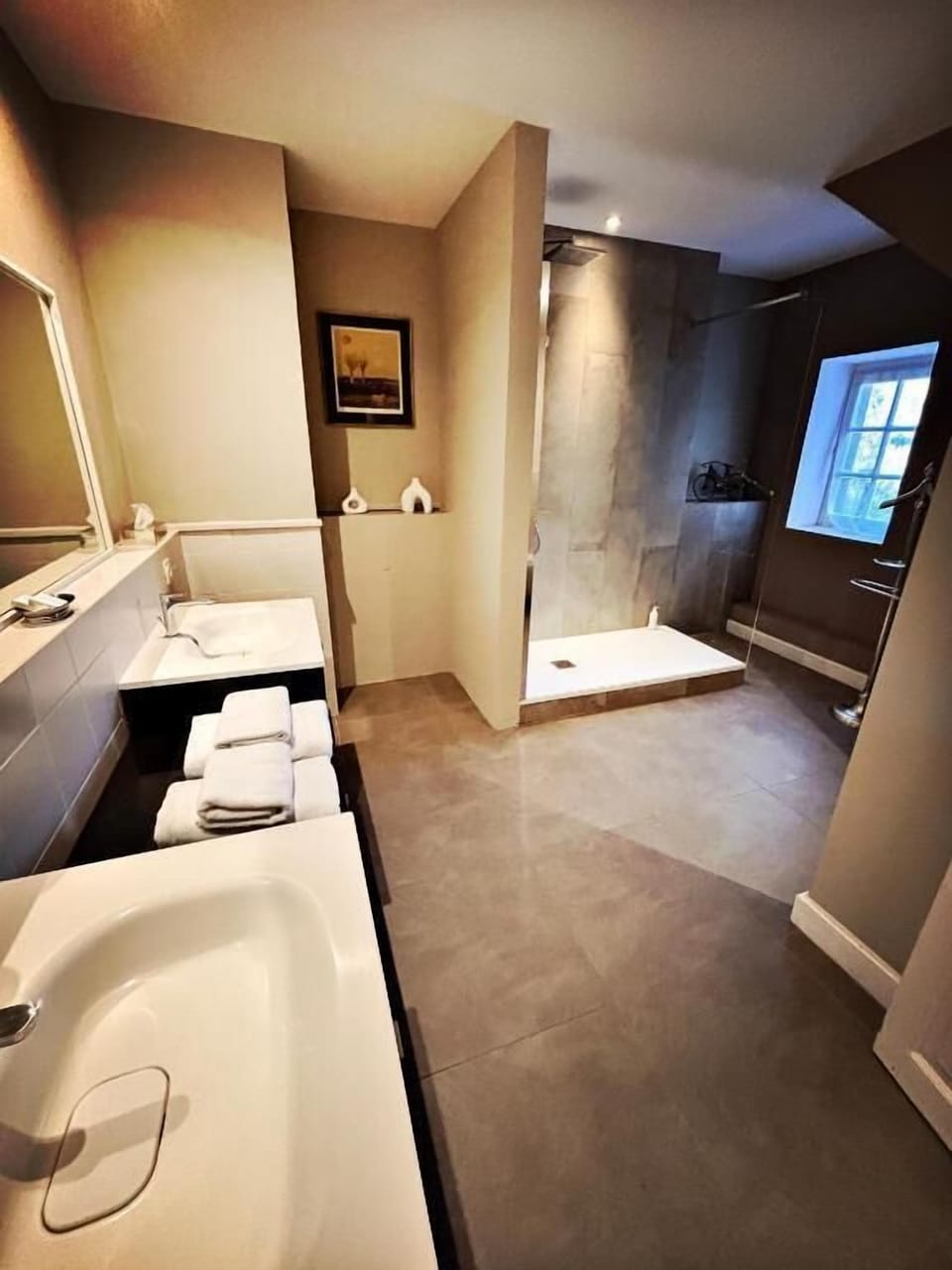 Superior Double Room, Garden View | Bathroom