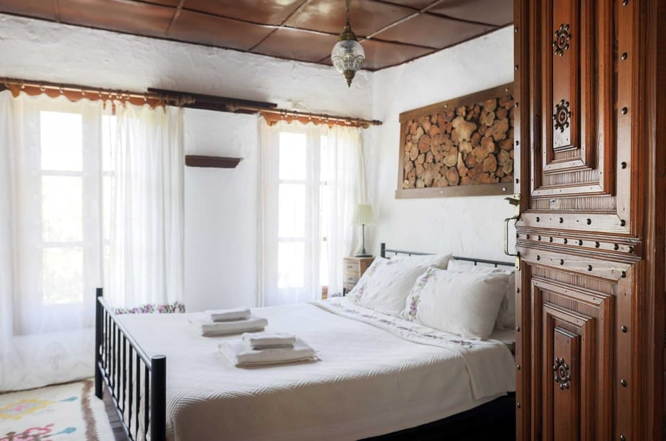 Family House, Patio, City View | Free WiFi