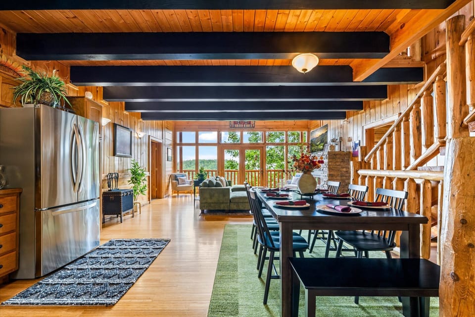 Cook, eat, and gather without missing a beat — this open layout keeps everyone connected, with mountain views right through the windows.