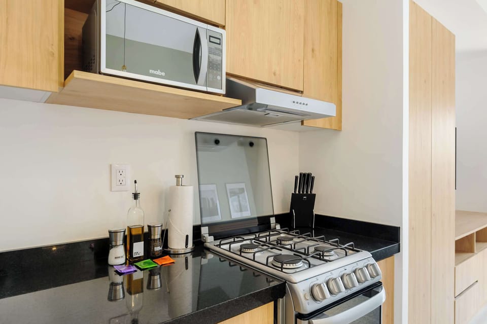 Fully equipped kitchen