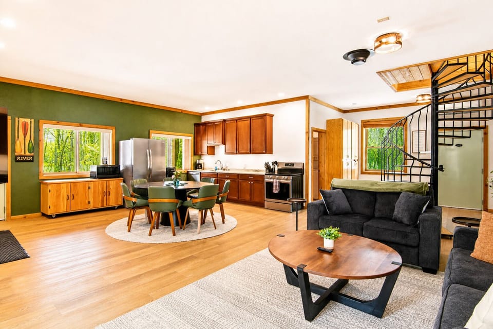 Open concept main level.