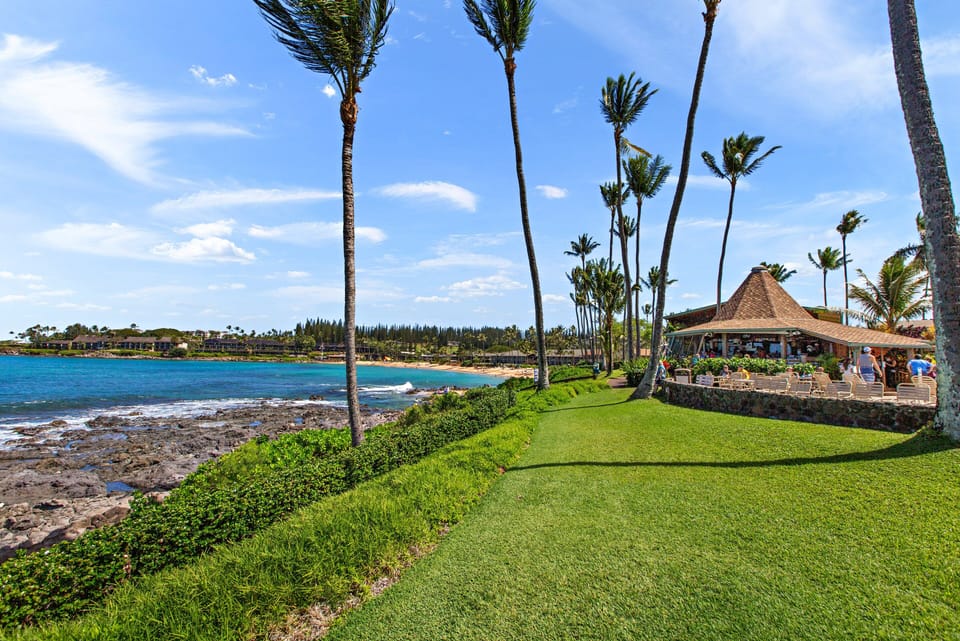 Steps to Napili Bay – Just a short stroll from your studio to one of Maui's most beautiful crescent-shaped beaches.
