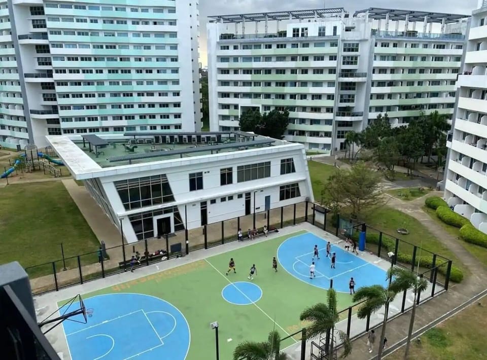 Sport court