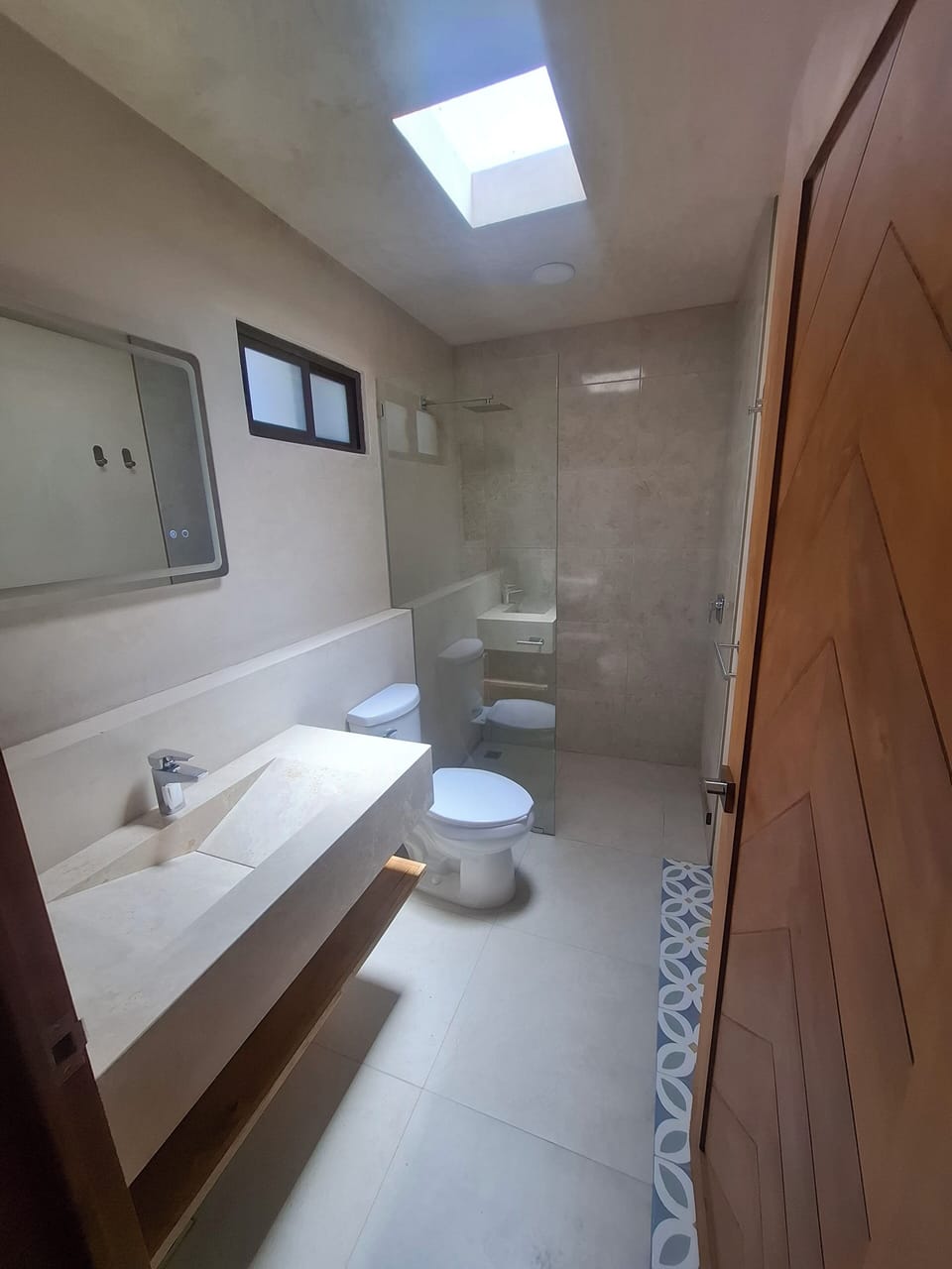 Shower, towels, soap, shampoo