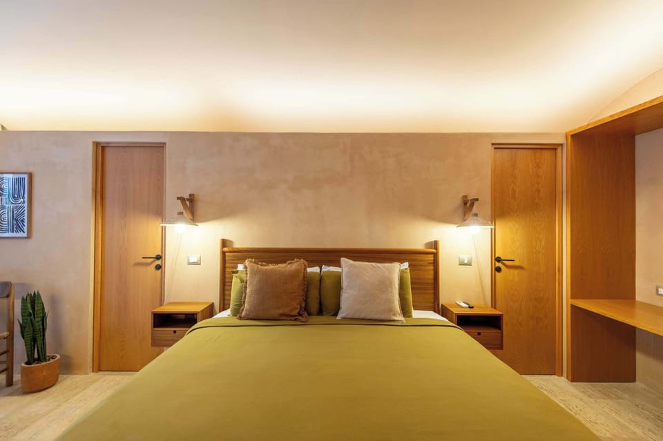 King size bed