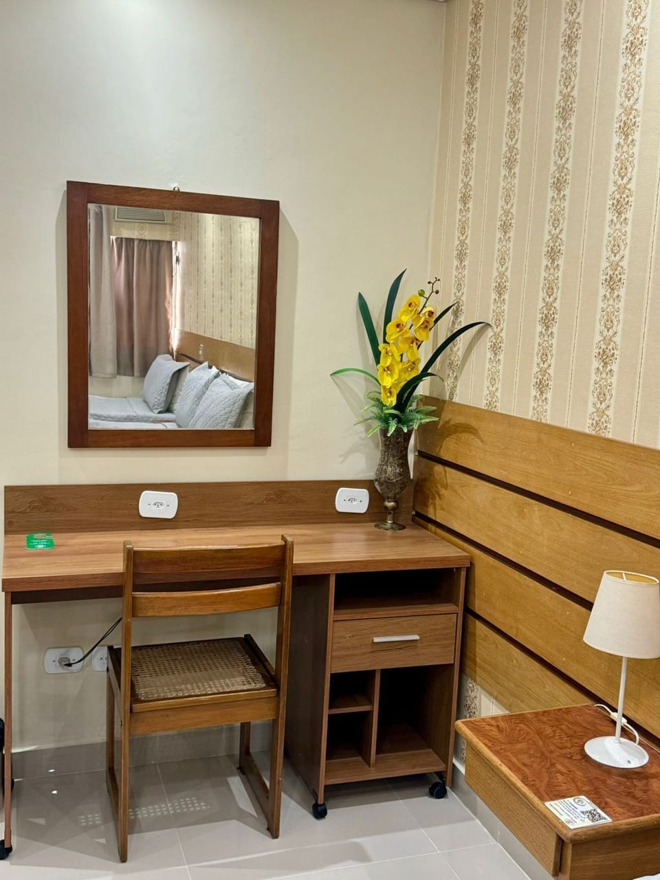 Deluxe Triple Room | Minibar, free WiFi, bed sheets