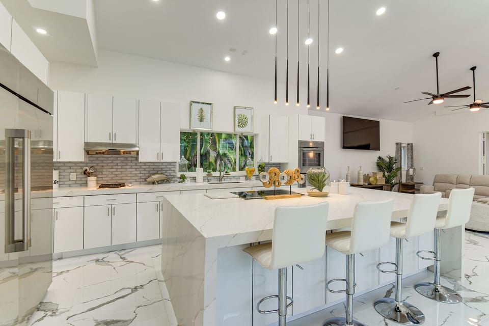 Kitchen | 1st Floor