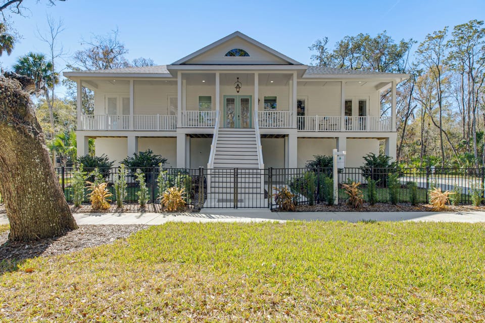 Crystal River Vacation Rental | 1BR | 1BA | 514 Sq Ft