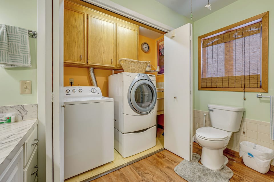 Full Bath | Main Level