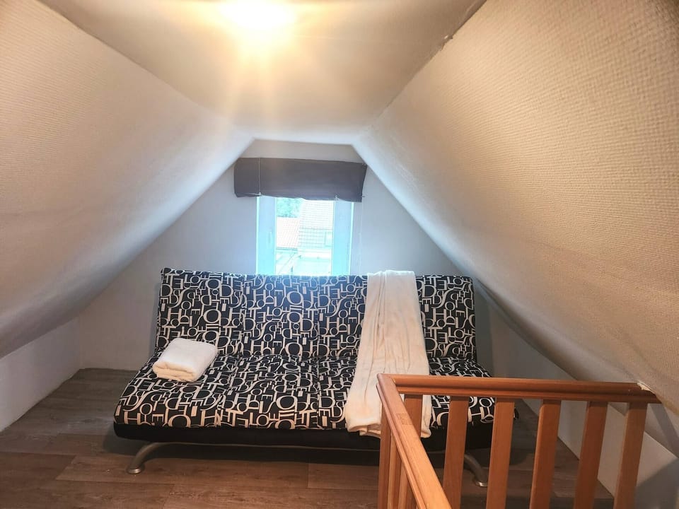 House, 3 Bedrooms, Smoking, Terrace | Interior