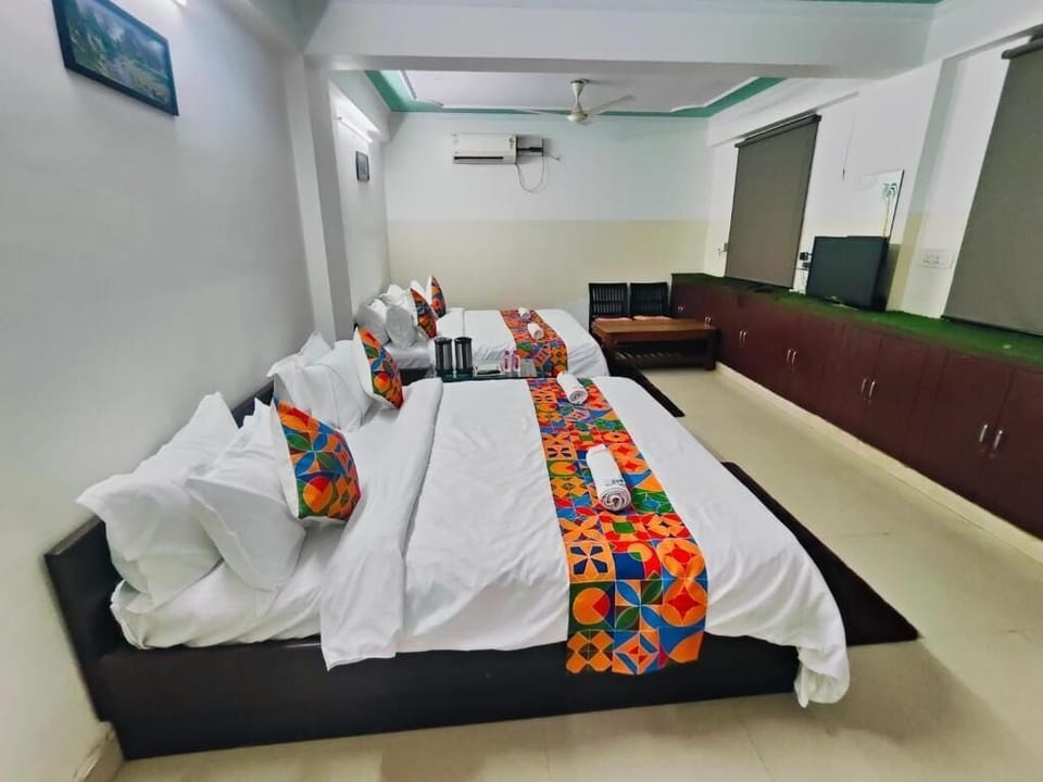 Family Room, City View | Desk, soundproofing, free WiFi