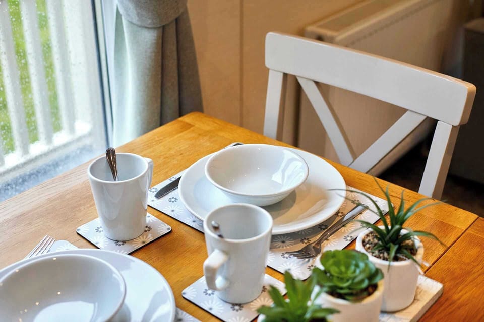 Springwood Lodge, Allerthorpe Golf & Country Park, York - Host & Stay