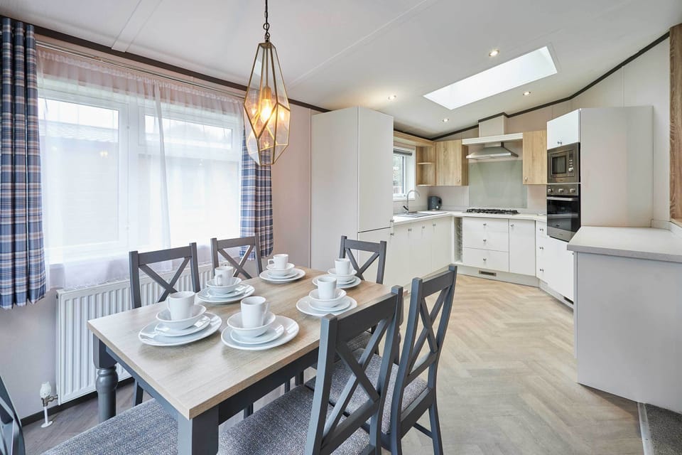 Graceland, Allerthorpe Golf & Country Park, York - Host & Stay