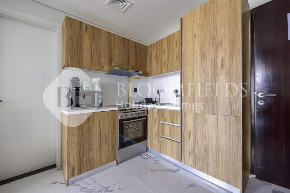 Apartment, Balcony, City View | Private kitchen