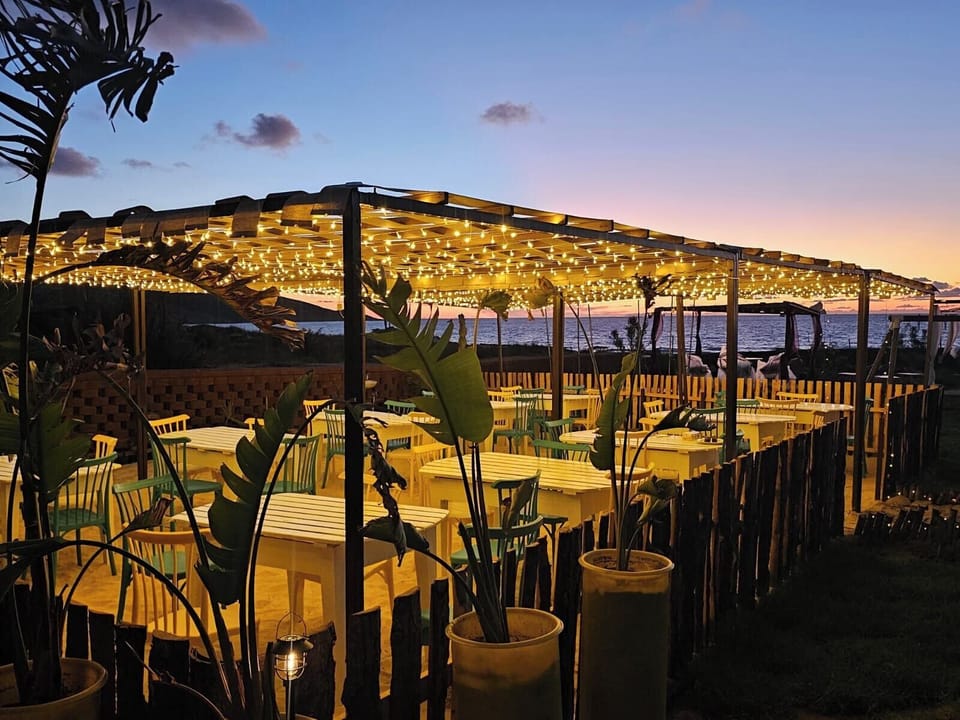 Basic Cabin, Beach View | Outdoor dining