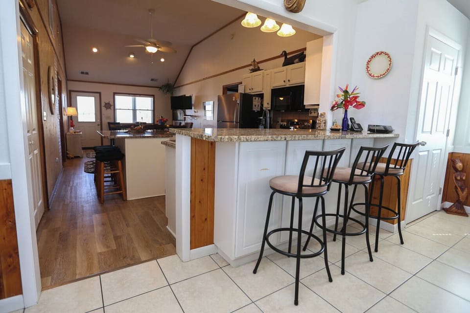 Kitchen 2023