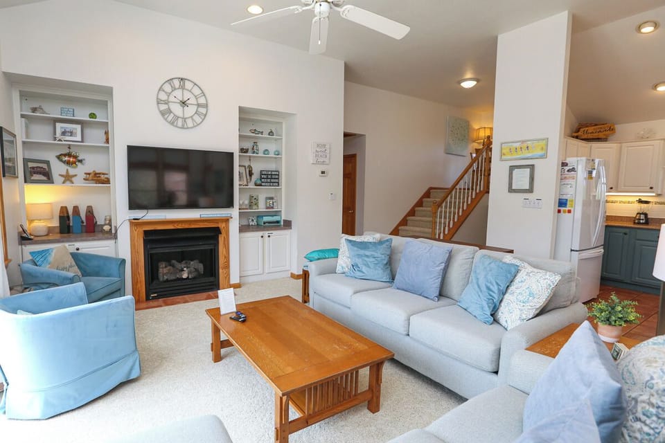 Living Room 2022