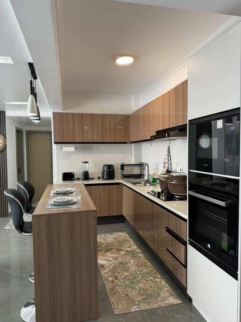 Apartment, 2 Bedrooms, Accessible, Smoking | Interior