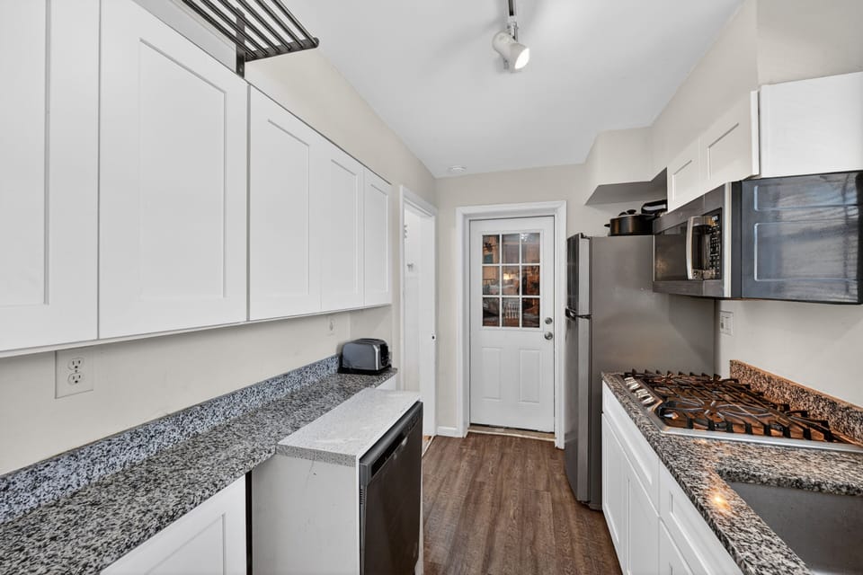 Indoors, Kitchen, Appliance, Microwave, Oven