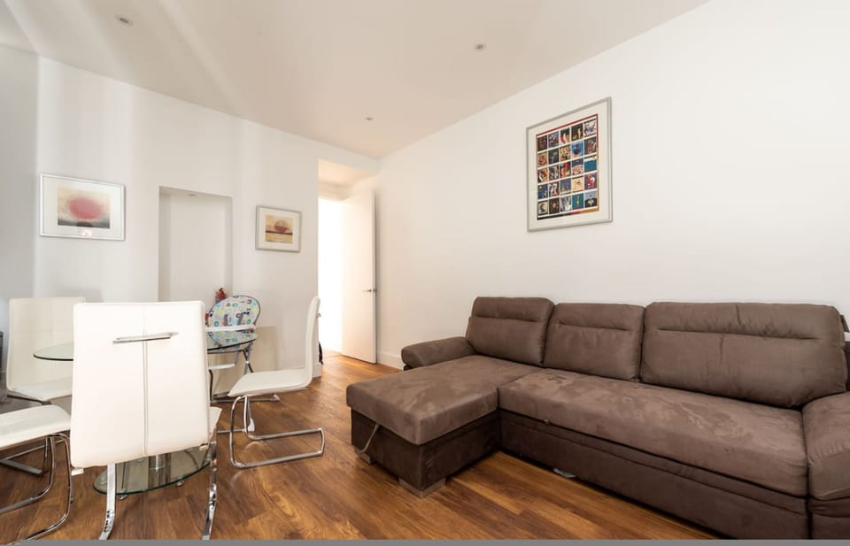 House | 1 bedroom