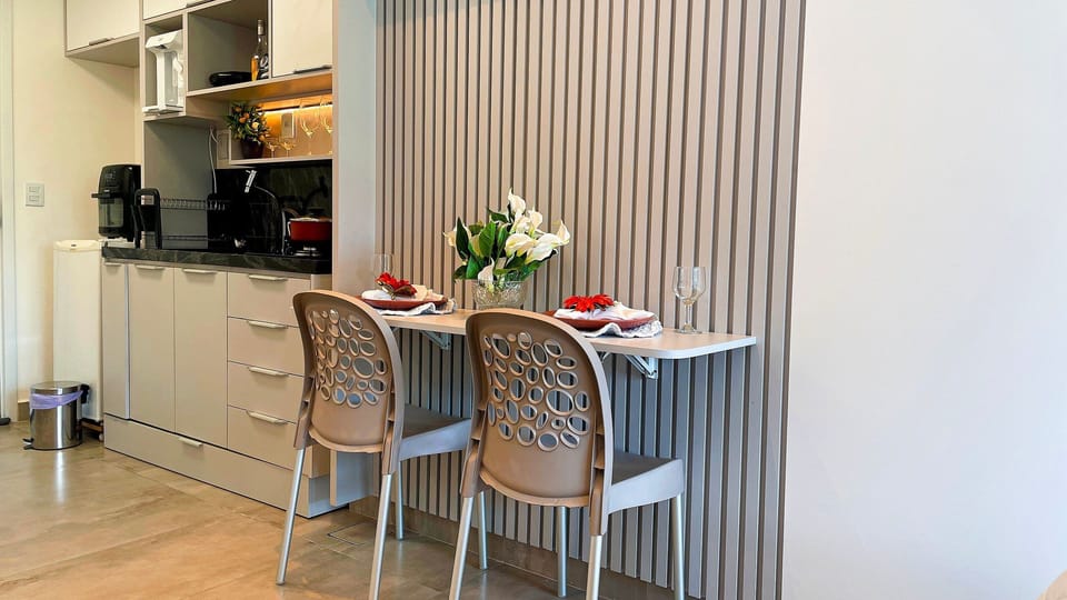 Apartment | Dining