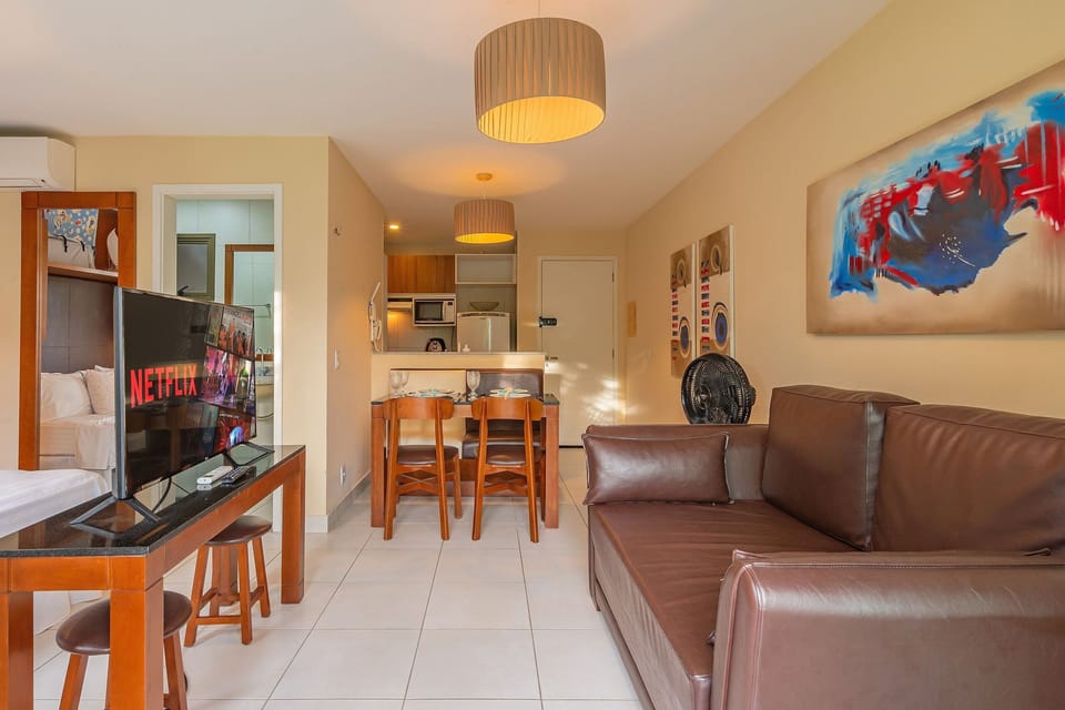 Basic Apartment | Living area | TV