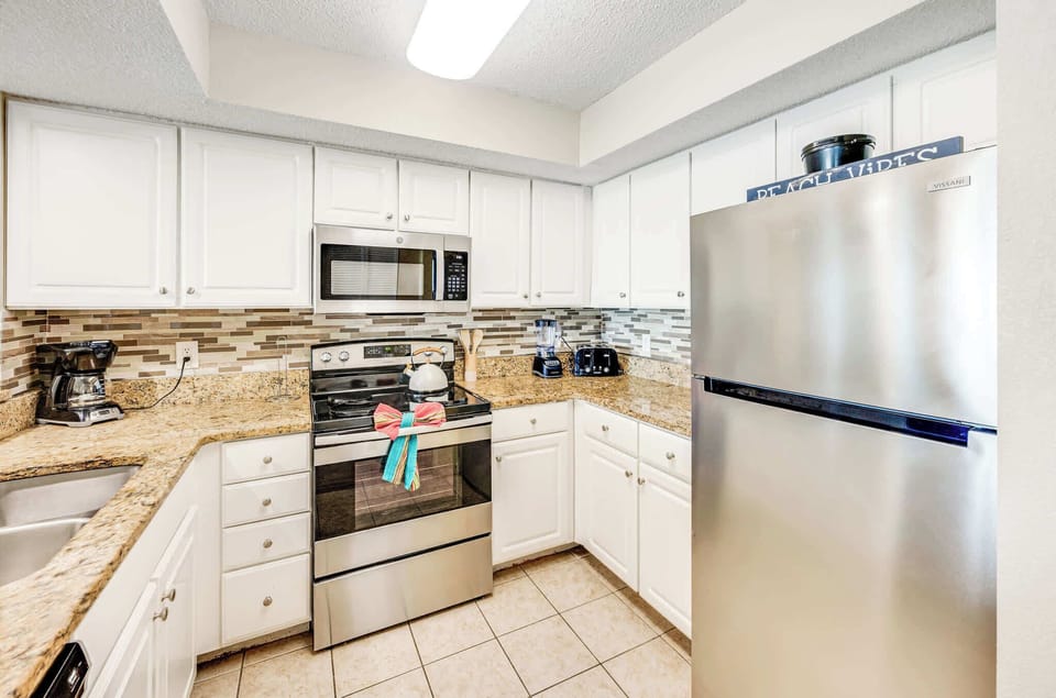 Fully Equipped Kitchen for Your Stay
