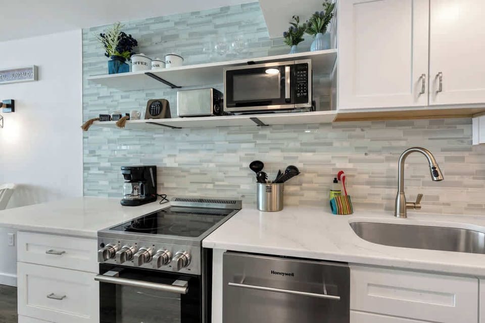 Large Kitchen Area
