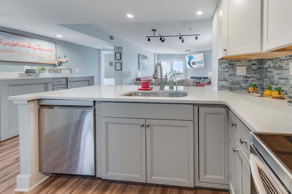 Large Kitchen Area
