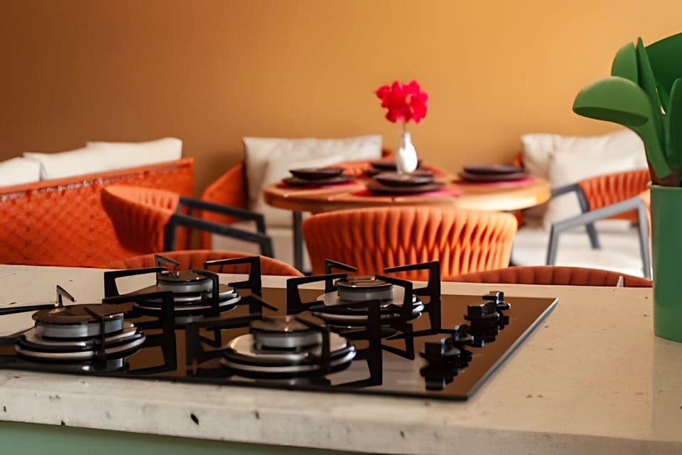 Apartment | Dining