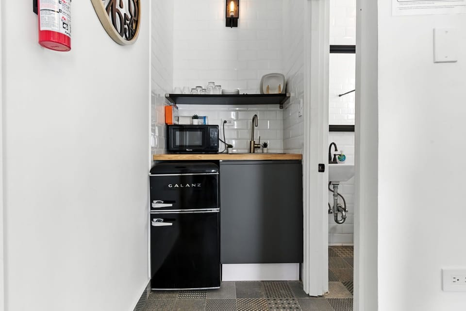 Kitchenette